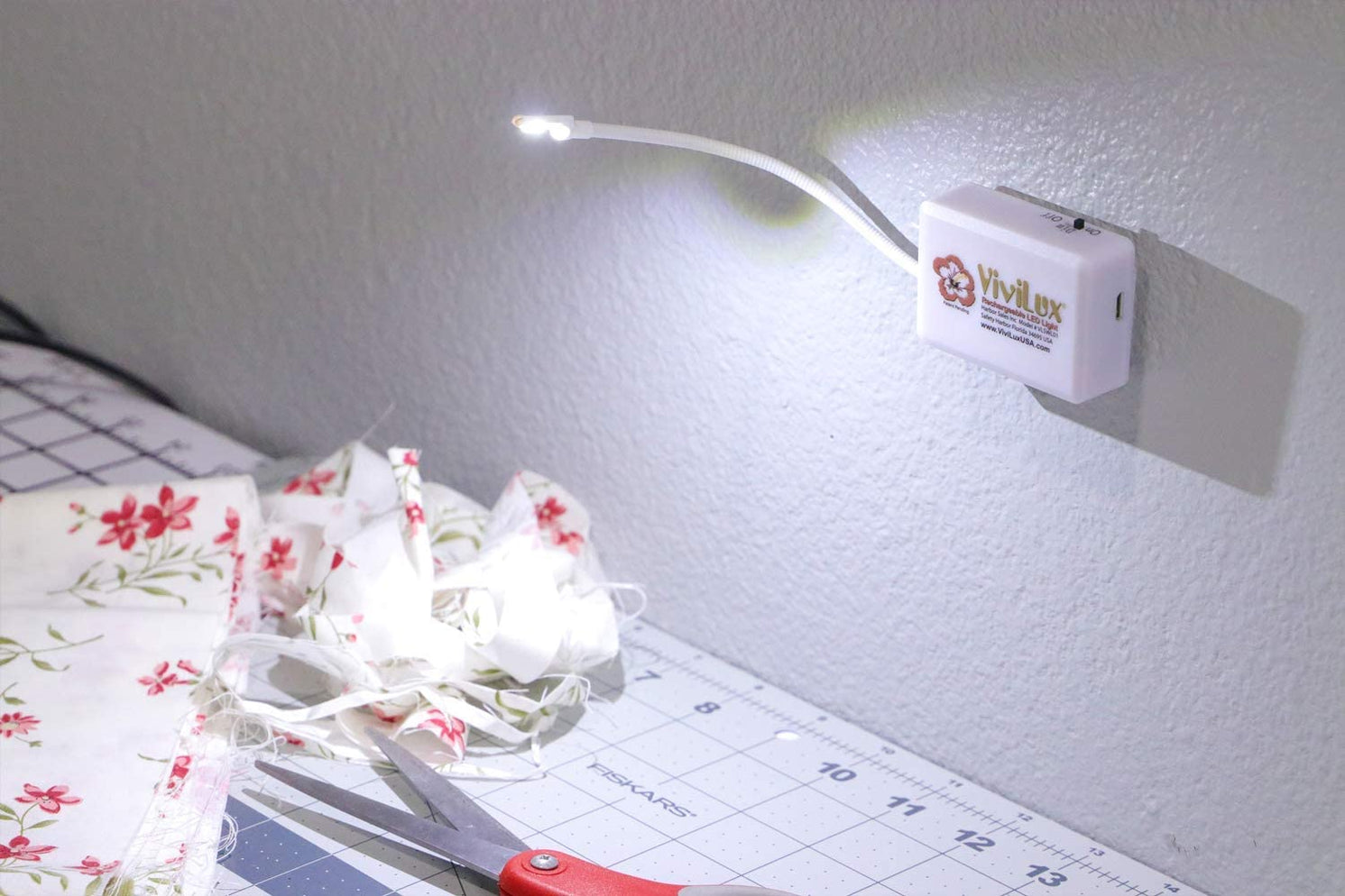 ViviLux LED Super Bright Flexible Light — AllStitch Embroidery Supplies